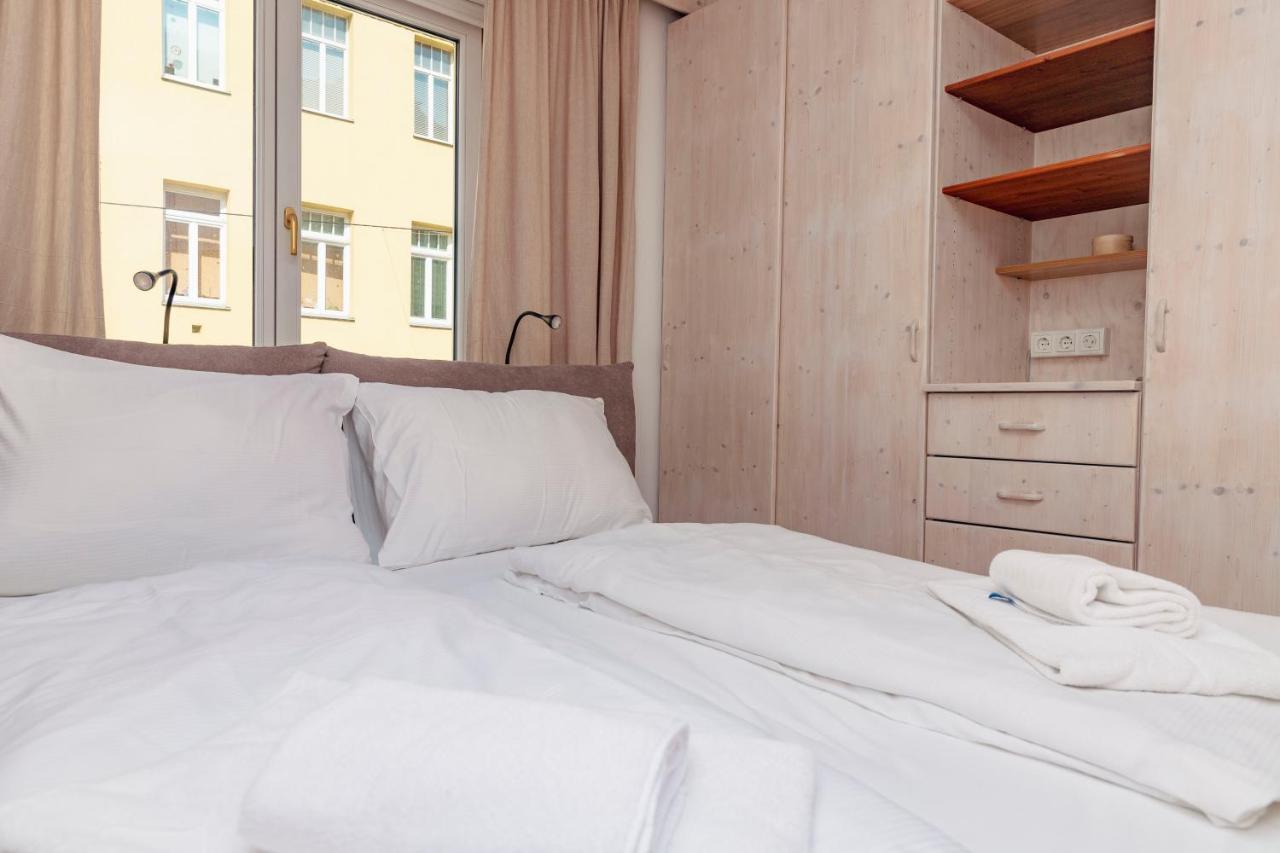 Beautiful 2-Bedroom Apartment Near Schoenbrunn 비엔나 외부 사진