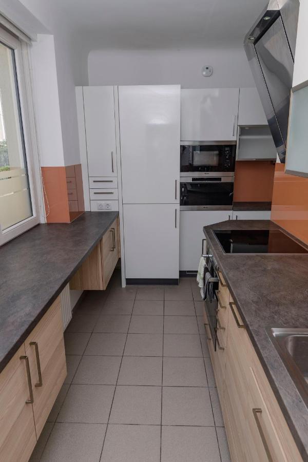 Beautiful 2-Bedroom Apartment Near Schoenbrunn 비엔나 외부 사진
