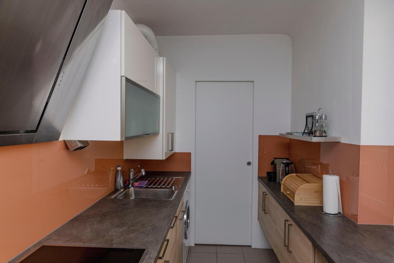 Beautiful 2-Bedroom Apartment Near Schoenbrunn 비엔나 외부 사진
